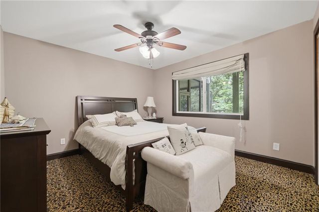 3985 Loch Highland Pass NE, Roswell, GA 30075