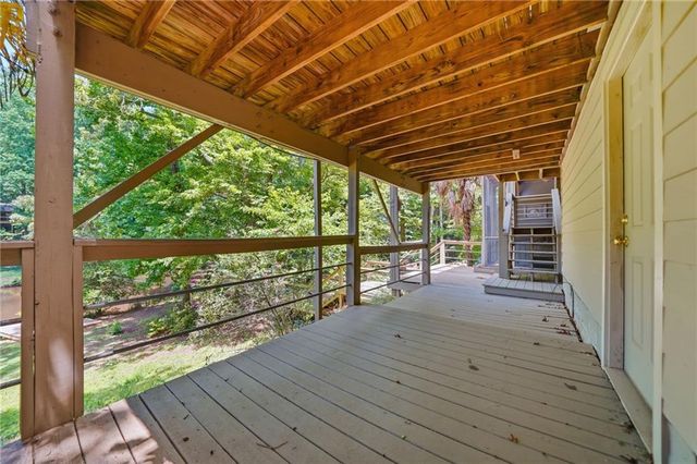 3985 Loch Highland Pass NE, Roswell, GA 30075