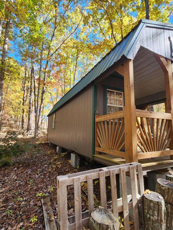 200 Salolee Circle 256, South Pittsburg, TN 37380