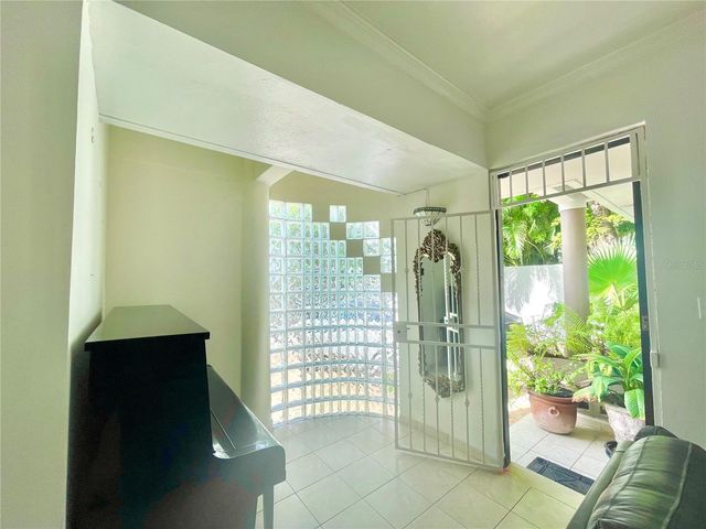 2019 ITALIA ST. A, San Juan, PR 00911