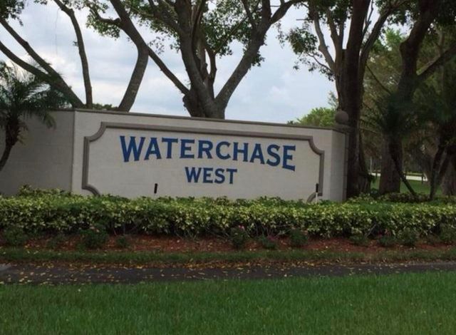 5754 PEBBLE BROOK Lane, Boynton Beach, FL 33472