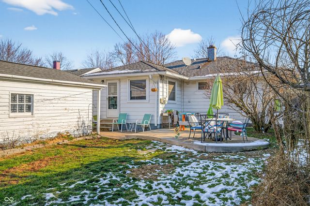 426 N 14th Avenue, Beech Grove, IN 46107