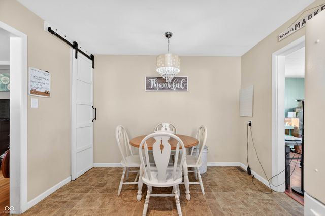 426 N 14th Avenue, Beech Grove, IN 46107