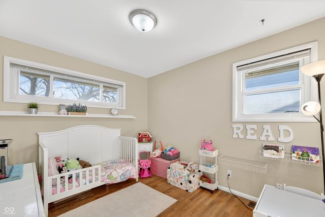 426 N 14th Avenue, Beech Grove, IN 46107