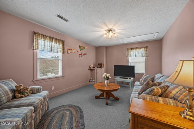 2573 Graham Street, Winterville, NC 28590