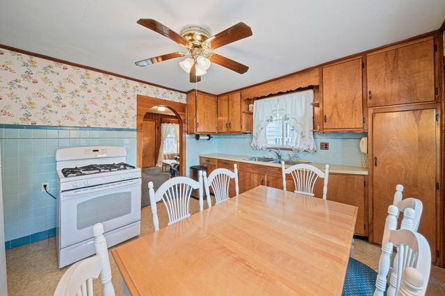 104 Fremont St, Somerville, MA 02145