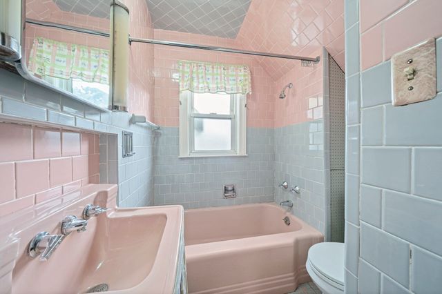 104 Fremont St, Somerville, MA 02145