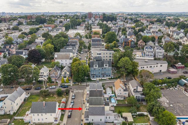 104 Fremont St, Somerville, MA 02145