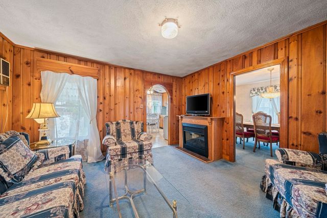 104 Fremont St, Somerville, MA 02145