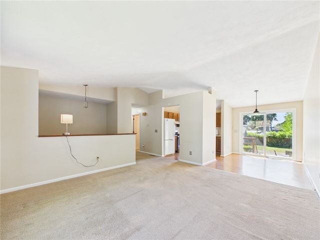 112 Longmeadow Avenue, Warwick, RI 02889