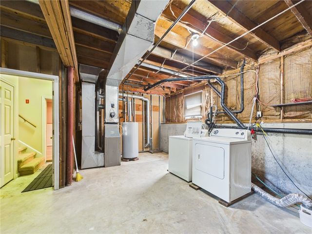 112 Longmeadow Avenue, Warwick, RI 02889