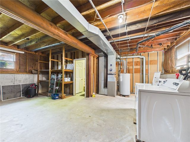 112 Longmeadow Avenue, Warwick, RI 02889