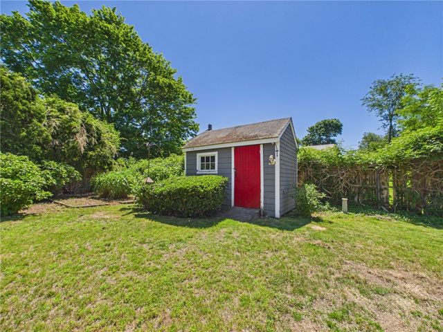 112 Longmeadow Avenue, Warwick, RI 02889