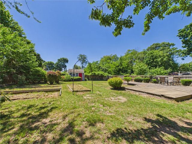 112 Longmeadow Avenue, Warwick, RI 02889