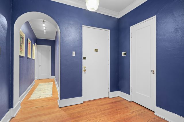 2730 N Pine Grove Avenue 1N, Chicago, IL 60614