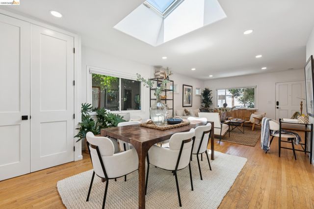 485 55th St, Oakland, CA 94609