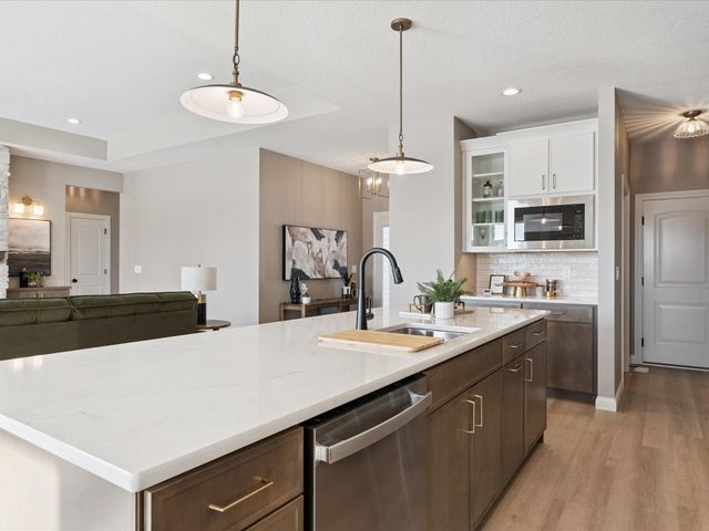 1522 Pebble Stone Place, Cedar Falls, IA 50613