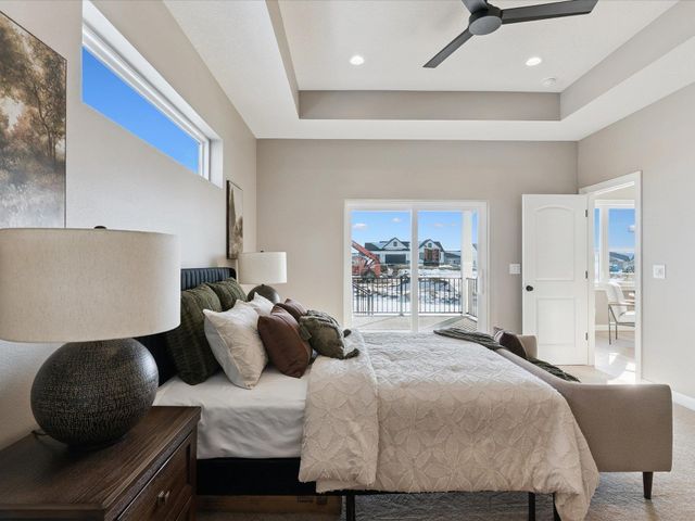 1522 Pebble Stone Place, Cedar Falls, IA 50613