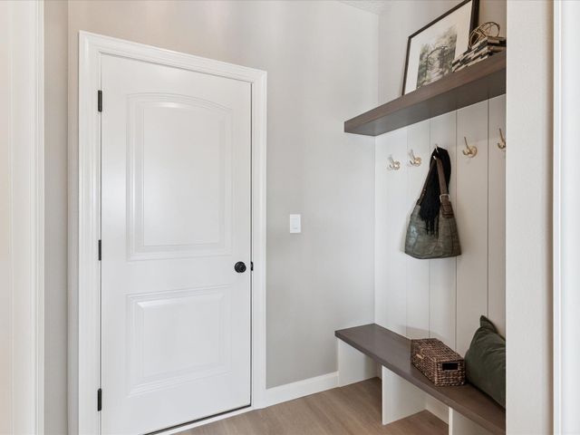 1522 Pebble Stone Place, Cedar Falls, IA 50613