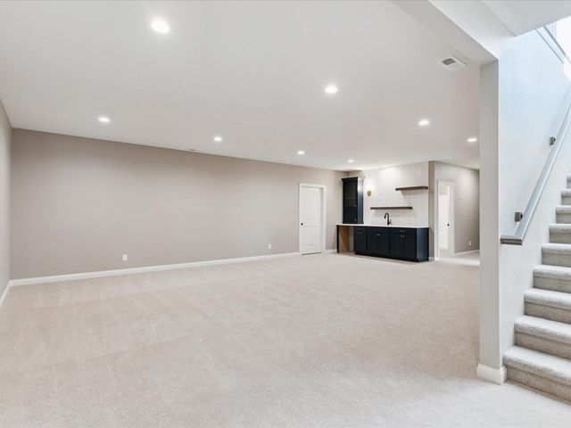 1522 Pebble Stone Place, Cedar Falls, IA 50613