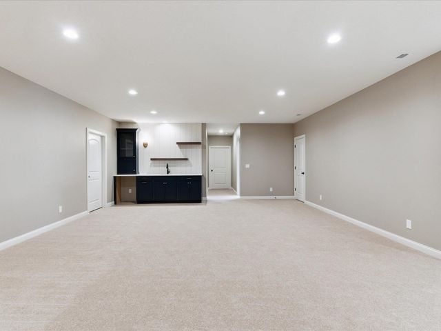 1522 Pebble Stone Place, Cedar Falls, IA 50613