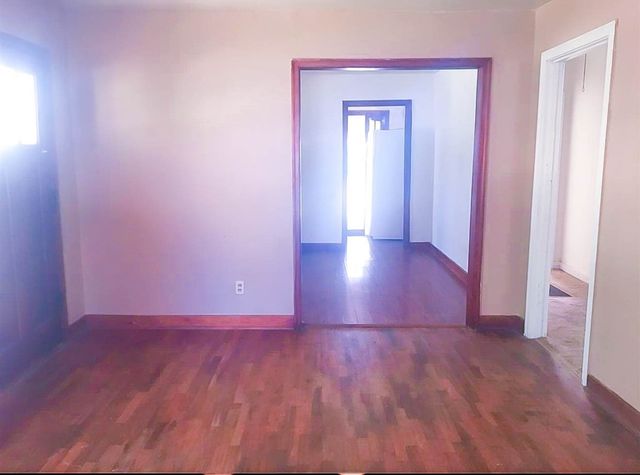 123 Courtland St, Jackson, TN 38301