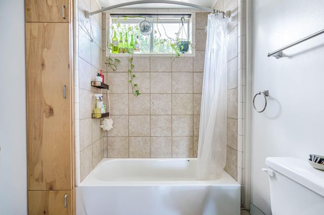 1717 Missouri Street, Houston, TX 77006