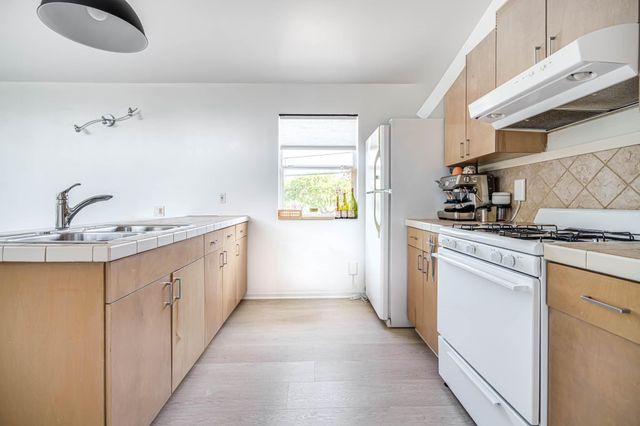 1717 Missouri Street, Houston, TX 77006