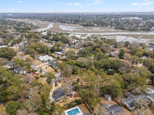 1042 Chambers Lane, Mount Pleasant, SC 29464