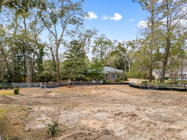 1042 Chambers Lane, Mount Pleasant, SC 29464