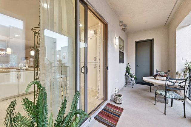 23 Vantis, Aliso Viejo, CA 92656
