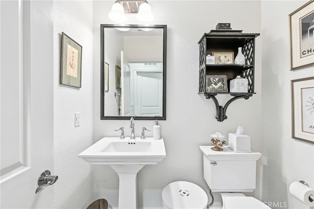 23 Vantis, Aliso Viejo, CA 92656