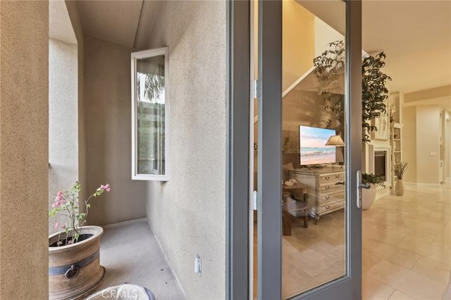 23 Vantis, Aliso Viejo, CA 92656
