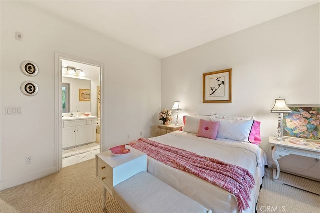 23 Vantis, Aliso Viejo, CA 92656