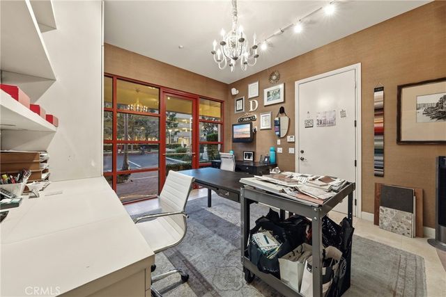 23 Vantis, Aliso Viejo, CA 92656