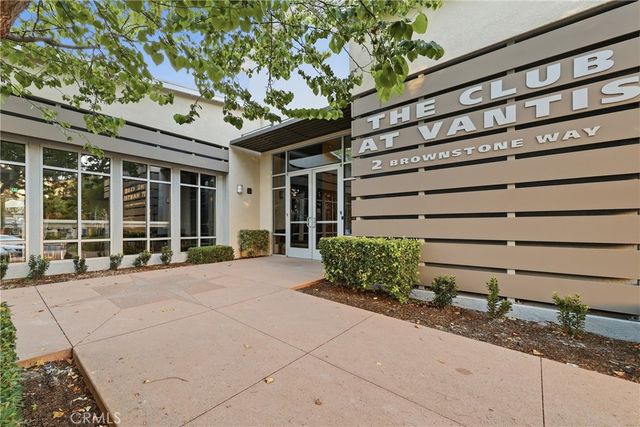 23 Vantis, Aliso Viejo, CA 92656
