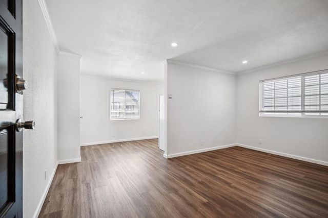 530 Grand Avenue, South San Francisco, CA 94080