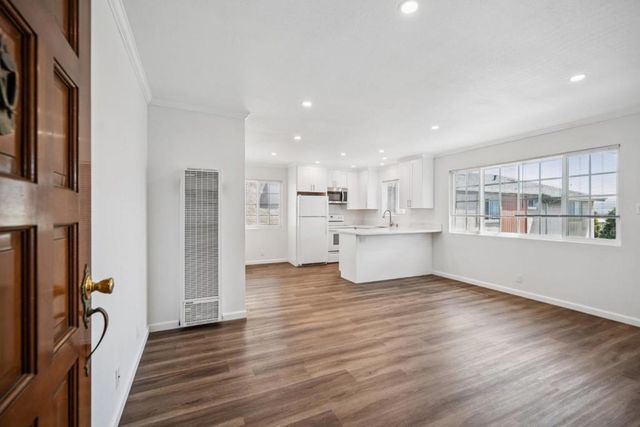 530 Grand Avenue, South San Francisco, CA 94080