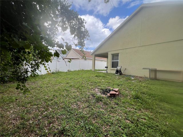 2859 STAGS LEAP DRIVE, Orange City, FL 32763