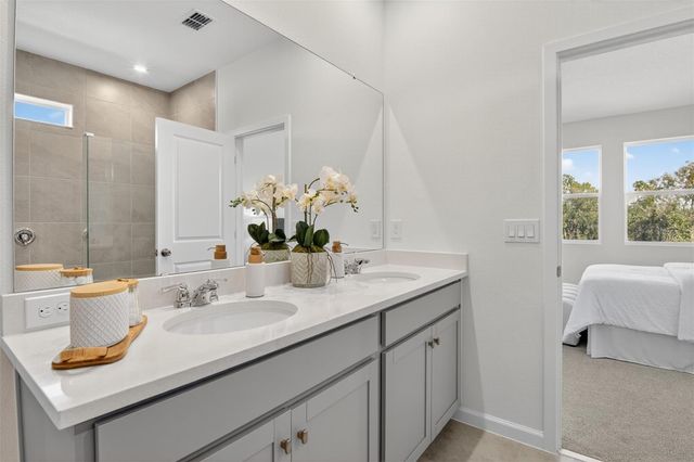 304 FREE RANGE DRIVE, Groveland, FL 34736