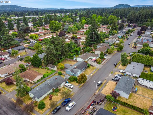 15106 Se LINCOLN St, Portland, OR 97233