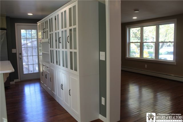 7 Hillcrest Drive, Pomfret, NY 14063