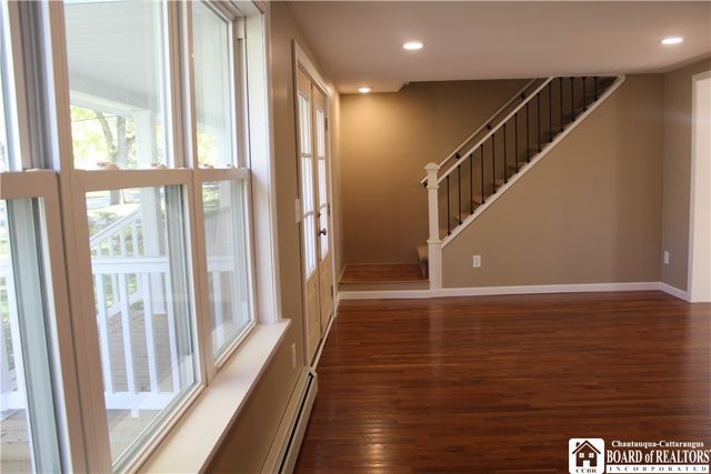 7 Hillcrest Drive, Pomfret, NY 14063