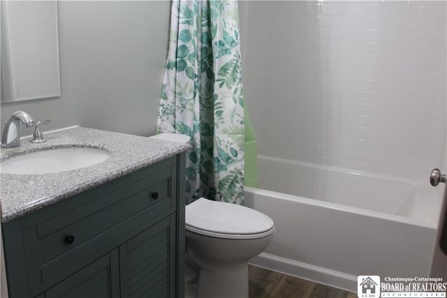 7 Hillcrest Drive, Pomfret, NY 14063