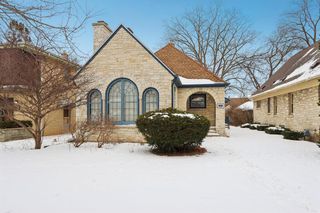 3760 N 42nd STREET, Milwaukee, WI 53216