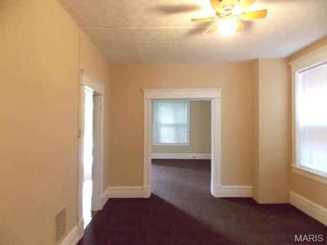 213 E GARFIELD Street E B, Belleville, IL 62220