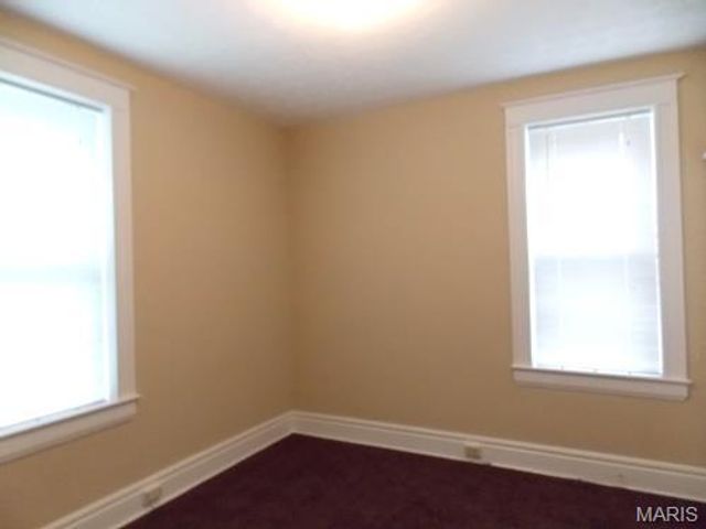 213 E GARFIELD Street E B, Belleville, IL 62220