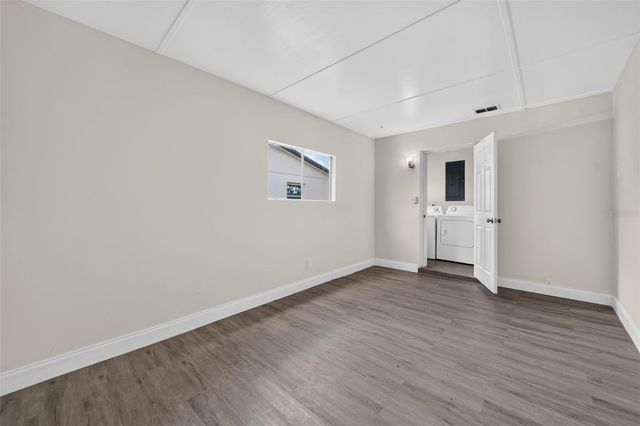 1635 RAVENALL AVENUE, Orlando, FL 32811