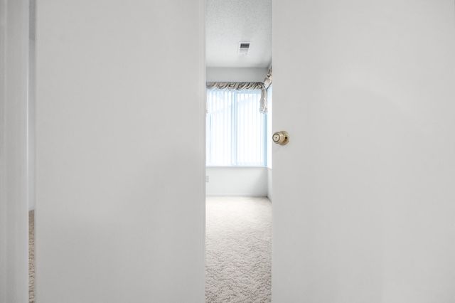 1924 S Cain Street, Visalia, CA 93292