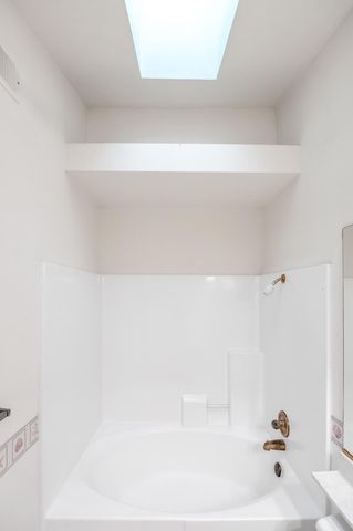 1924 S Cain Street, Visalia, CA 93292